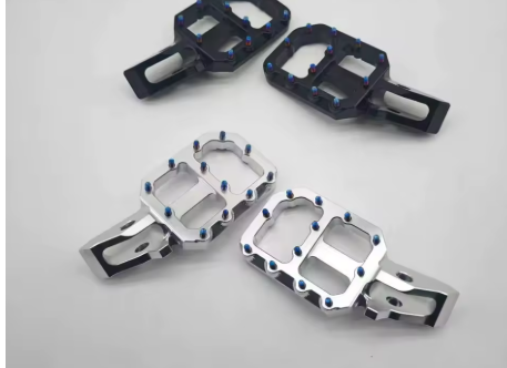 titainum bolt foot pegs